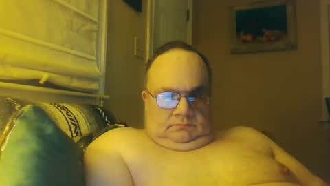Snapshot of chrismini312 chatting on February 22, 11:43 pm Chris The Jerk Off King online show from February 22, 11:43 pm