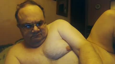 Snapshot of chrismini312 chatting on December 5, 7:07 pm Chris The Jerk Off King online show from December 5, 7:07 pm