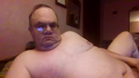 Snapshot of chrismini312 chatting on October 19, 12:19 pm Chris The Jerk Off King online show from October 19, 12:19 pm