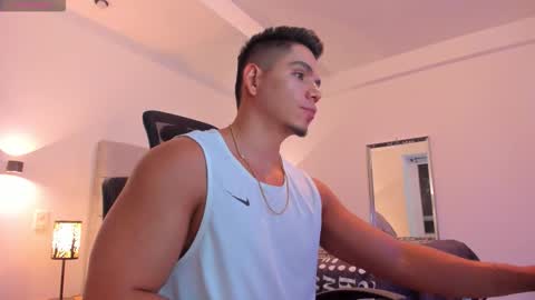 Snapshot of chrismorgan24 chatting on September 24, 12:32 am chrismorgan24 online show from September 24, 12:32 am