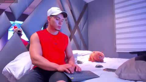 Snapshot of chrismorgan24 chatting on October 4, 2:27 am chrismorgan24 online show from October 4, 2:27 am