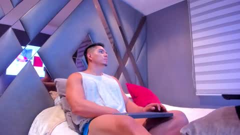 Snapshot of chrismorgan24 chatting on September 29, 7:10 pm chrismorgan24 online show from September 29, 7:10 pm