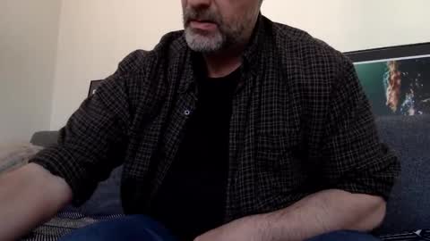 chrispanam13 online show from April 26, 8:23 am