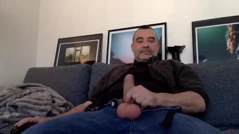 chrispanam13 online show from April 21, 7:47 am