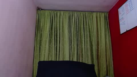 Snapshot of chriss_james chatting on October 16, 2:52 am chriss_james online show from October 16, 2:52 am