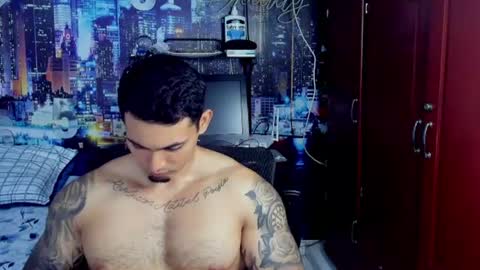 Chriss Stewart online show from July 9, 2:05 am