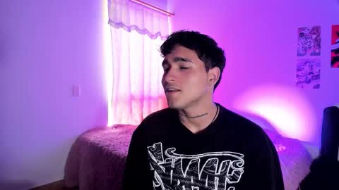 Christian Wang online show from February 8, 9:19 pm