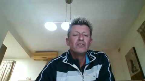 Chris slut069 online show from January 2, 2:43 am