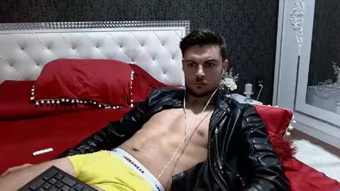 Snapshot of christianhot_ chatting on January 10, 5:24 pm Master Gab online show from January 10, 5:24 pm