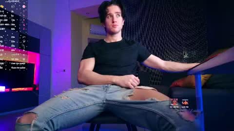 UPVOTE ME ------  ILL DO SOMETHING FOR FREE online show from June 11, 4:43 am