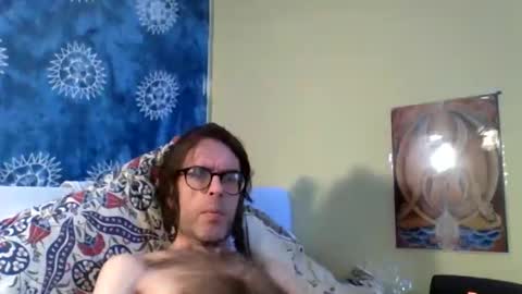 Snapshot of christophe_73 chatting on March 10, 12:28 pm Chris online show from March 10, 12:28 pm