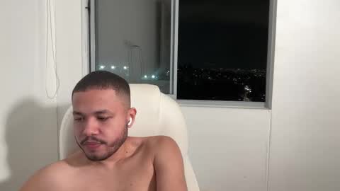 Chris online show from March 9, 1:25 am