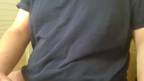 Snapshot of chubbycub14 chatting on February 22, 4:37 pm chubbycub14 online show from February 22, 4:37 pm
