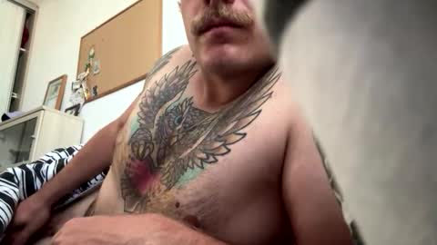 chuckyfor online show from May 3, 4:37 am