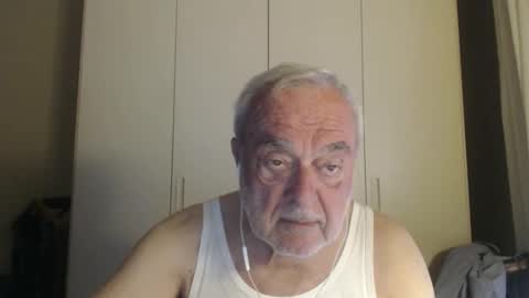 ciaoamoremio3 online show from April 26, 3:42 pm