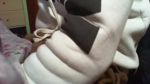 Snapshot of ciop1962 chatting on February 28, 1:03 pm ciop1962 online show from February 28, 1:03 pm