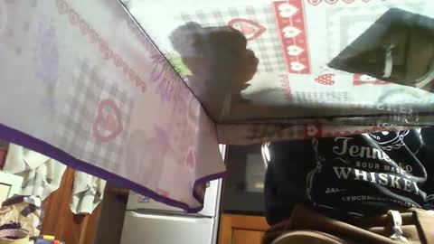 Snapshot of ciop1962 chatting on December 6, 6:50 pm ciop1962 online show from December 6, 6:50 pm