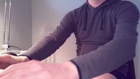 clamshive7 online show from April 25, 6:16 am