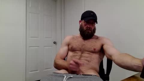 Snapshot of clarkecock chatting on October 24, 2:35 am Clarke Cock online show from October 24, 2:35 am