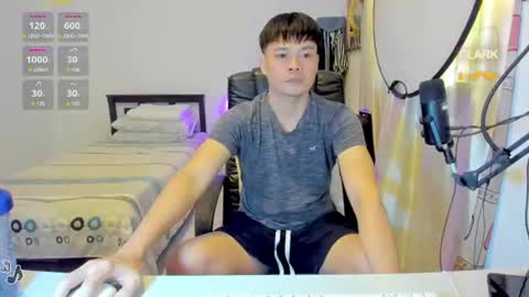 Clark online show from July 5, 11:45 pm