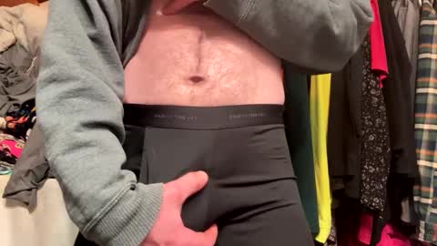 cleetis69 online show from December 28, 8:37 am