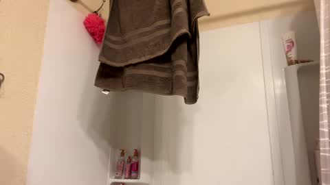 cloverboy1988 online show from October 17, 10:30 am