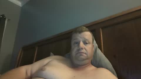 Snapshot of cmachen chatting on October 19, 4:43 pm cmachen online show from October 19, 4:43 pm