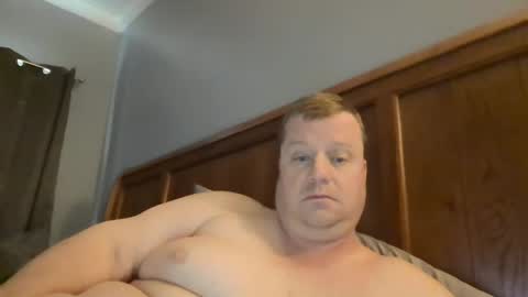 Snapshot of cmachen chatting on March 3, 3:35 pm cmachen online show from March 3, 3:35 pm