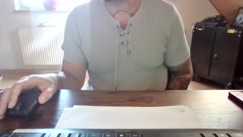 cock4onenight online show from September 10, 9:08 am