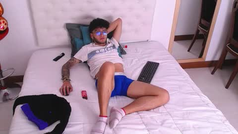 Camilo online show from October 10, 4:17 am