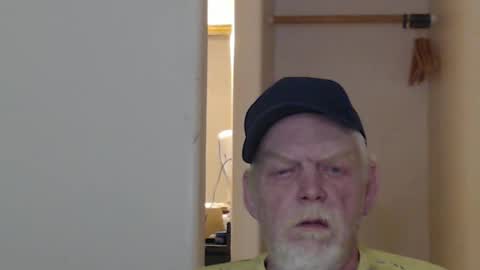 cockreadynow4u online show from February 7, 7:18 am