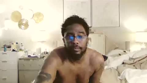 coco3402 online show from February 5, 3:30 pm