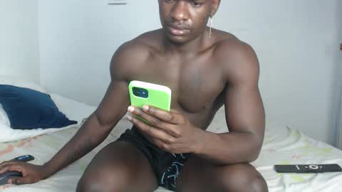 Snapshot of coddy_fit chatting on January 25, 2:36 pm cody online show from January 25, 2:36 pm