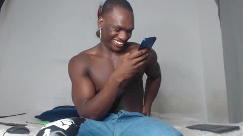 Snapshot of coddy_fit chatting on December 25, 11:53 pm cody online show from December 25, 11:53 pm