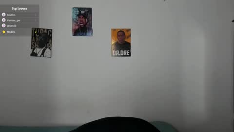 Snapshot of cody_evanss chatting on December 13, 2:10 am cody online show from December 13, 2:10 am