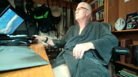 colchuck online show from June 5, 1:28 pm