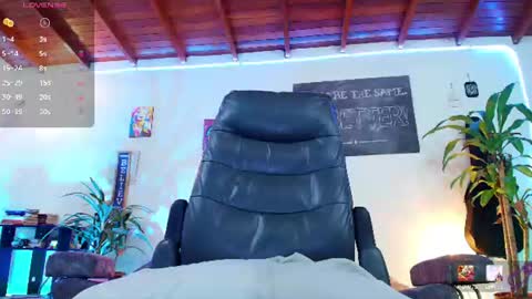 colin_stone online show from July 4, 11:57 am
