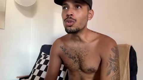 IG  online show from July 25, 5:21 pm