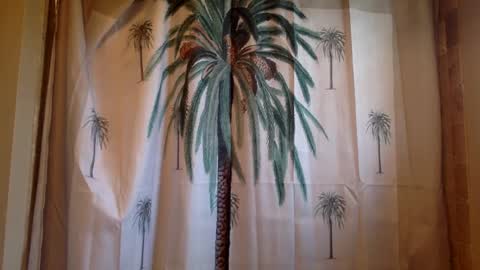 Snapshot of collegedudejames chatting on September 19, 4:29 pm DILF James online show from September 19, 4:29 pm