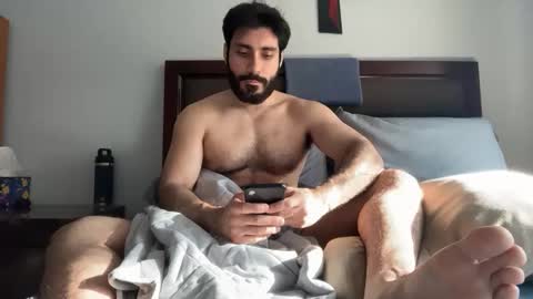 colombianstud94 online show from April 19, 12:59 pm