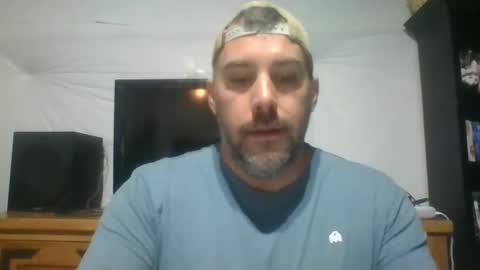 Just me online show from December 20, 9:17 pm