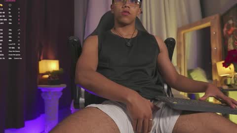 colstorw_ online show from April 9, 10:43 am