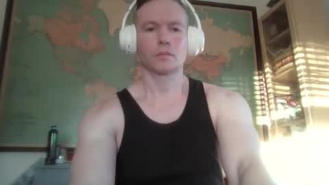 Snapshot of comecontrol chatting on March 3, 10:18 pm comecontrol online show from March 3, 10:18 pm
