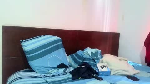 Snapshot of conde2710 chatting on March 10, 1:21 pm ELCONDE online show from March 10, 1:21 pm