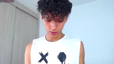 Connor online show from November 22, 1:38 am