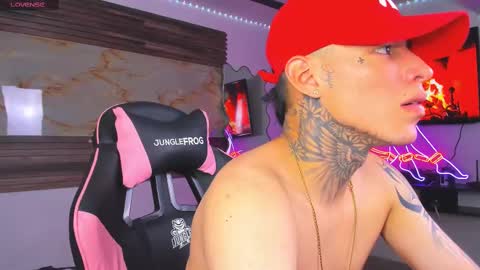 Snapshot of conor03_ chatting on September 11, 11:59 pm Conor online show from September 11, 11:59 pm