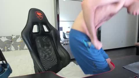 cookies_boys online show from February 20, 1:13 pm