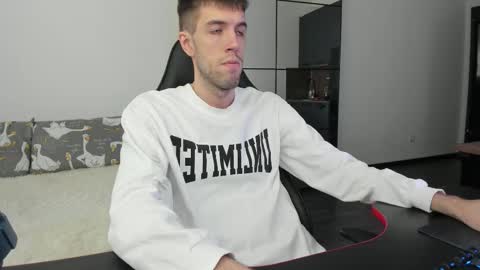 cookies_boys online show from February 13, 12:21 pm