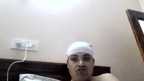 Cool Breeze09 online show from June 11, 10:57 am