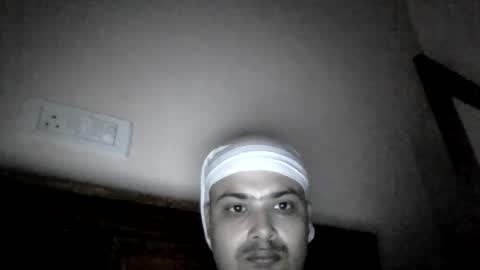 Cool Breeze09 online show from May 1, 11:46 am